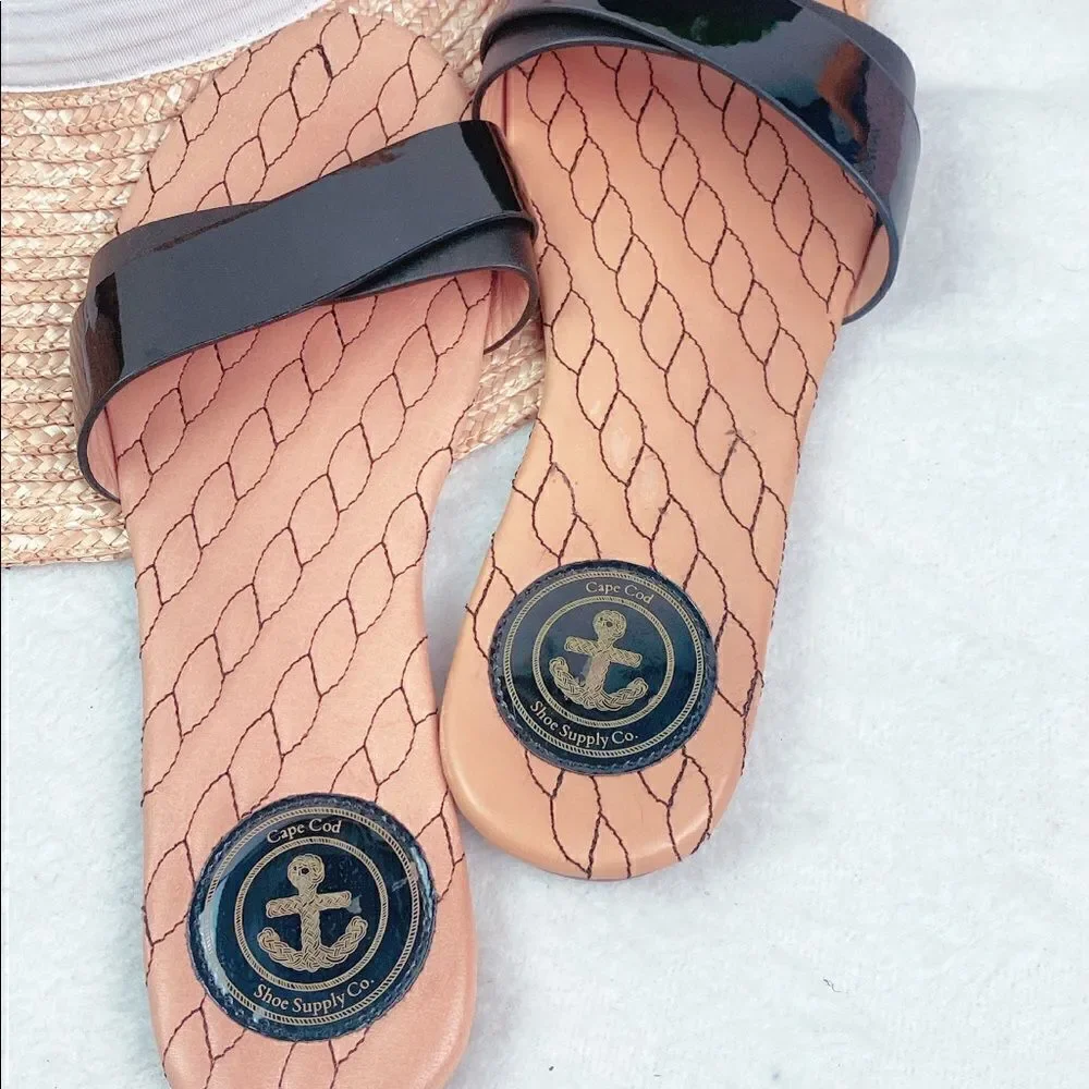 CAPE COD SHOE SUPPLY Co Black Sandals‎